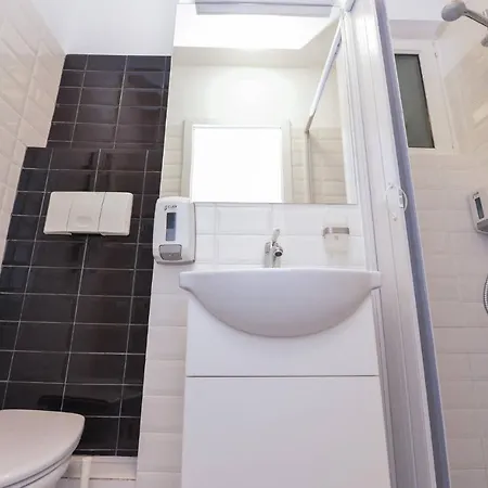Apartment Athene - Cismigiu Gardens